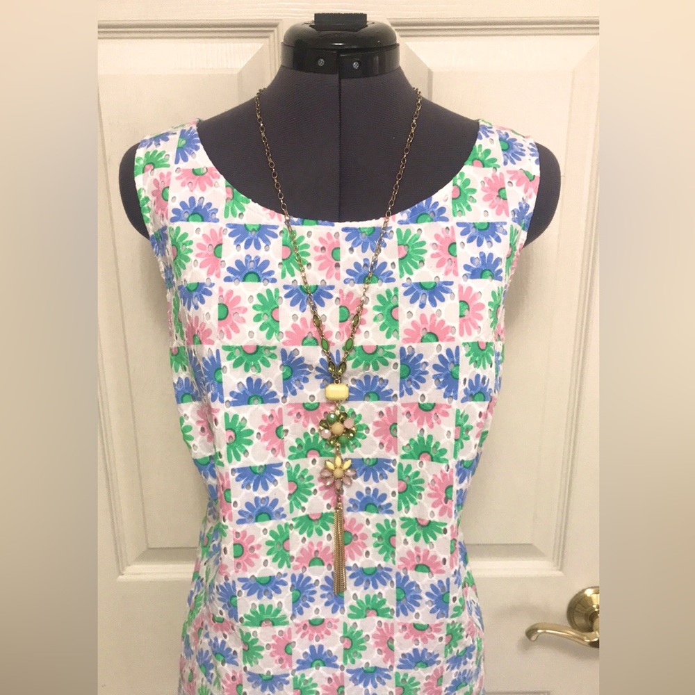 Talbots Daisy Eyelet Shell - Picture 4 of 16